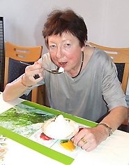 Naughty mature slut gets dirty with whipped cream
