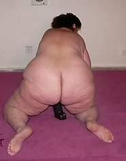 Look at that chubby mature toylover having fun