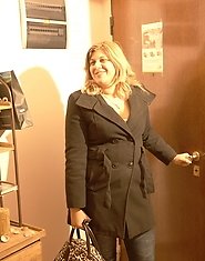 Take a look at an all female sauna